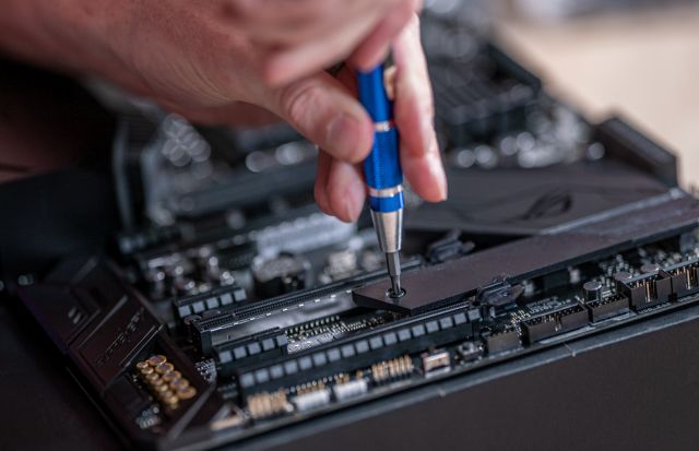 UK Computer Upgrade Services Speed, Efficiency, and Reliability