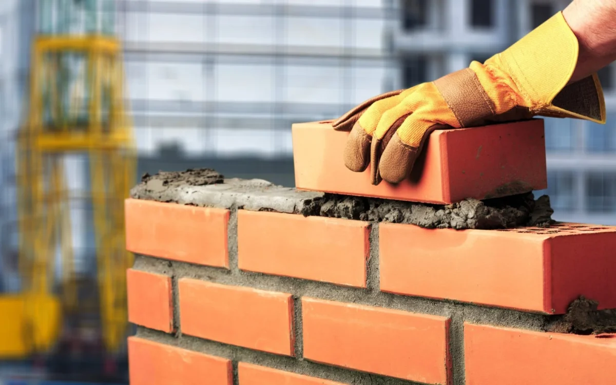 How to Choose the Right Painting and Masonry Service for Your Home in NYC