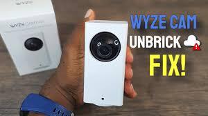 Why does my Wyze camera lose connection?