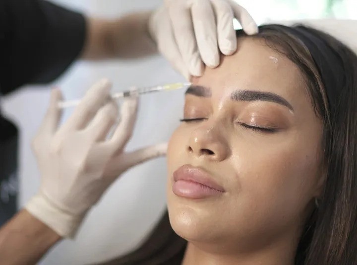 Best Aesthetic Clinics in Dubai for Botox: The Latest Techniques and Trends