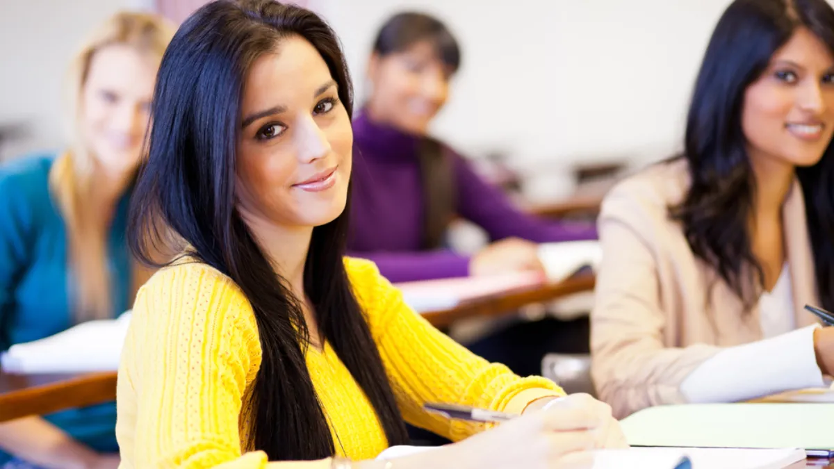 How to Choose the Best Online Commerce Classes in 2025
