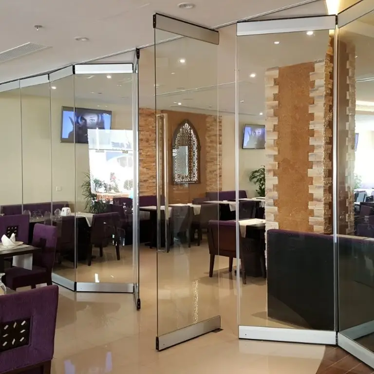 Frameless Folding Doors: Sleek Transparency and Seamless Space Integration