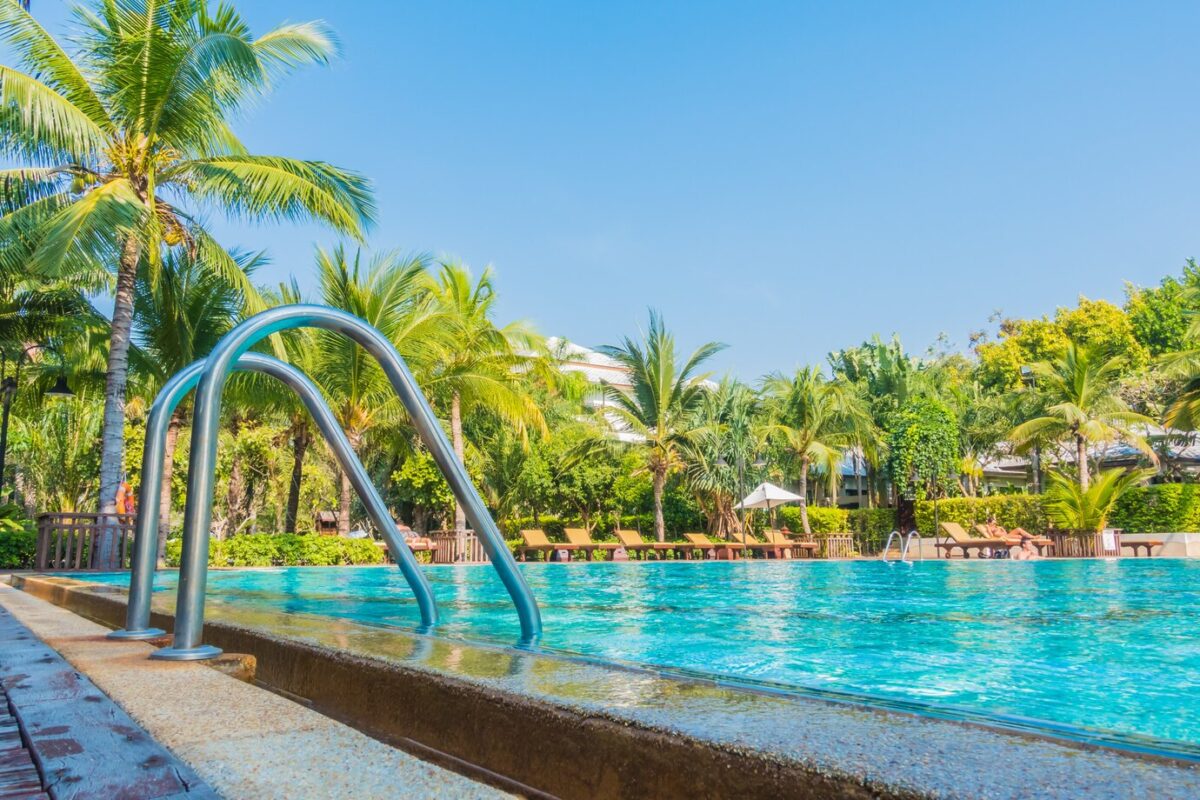 swimming pool companies in houston