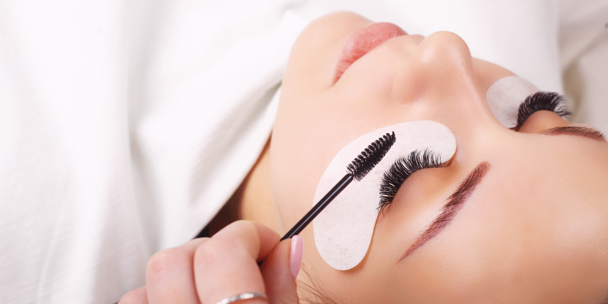 Eyelash extension in Islamabad