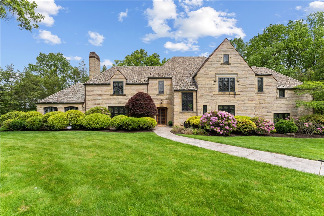 real estate agent to sell my house
