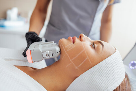 Tighten Skin With HIFU Treatment in Dubai 