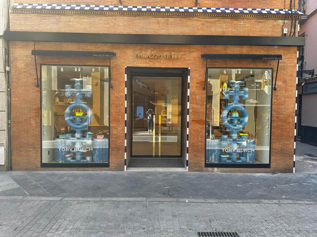 Window Display Services