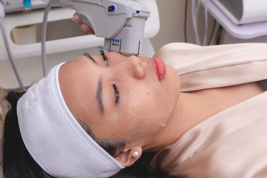 tighten skin with HIFU Treatment in Dubai