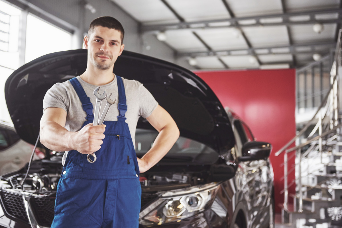 car repair in uae