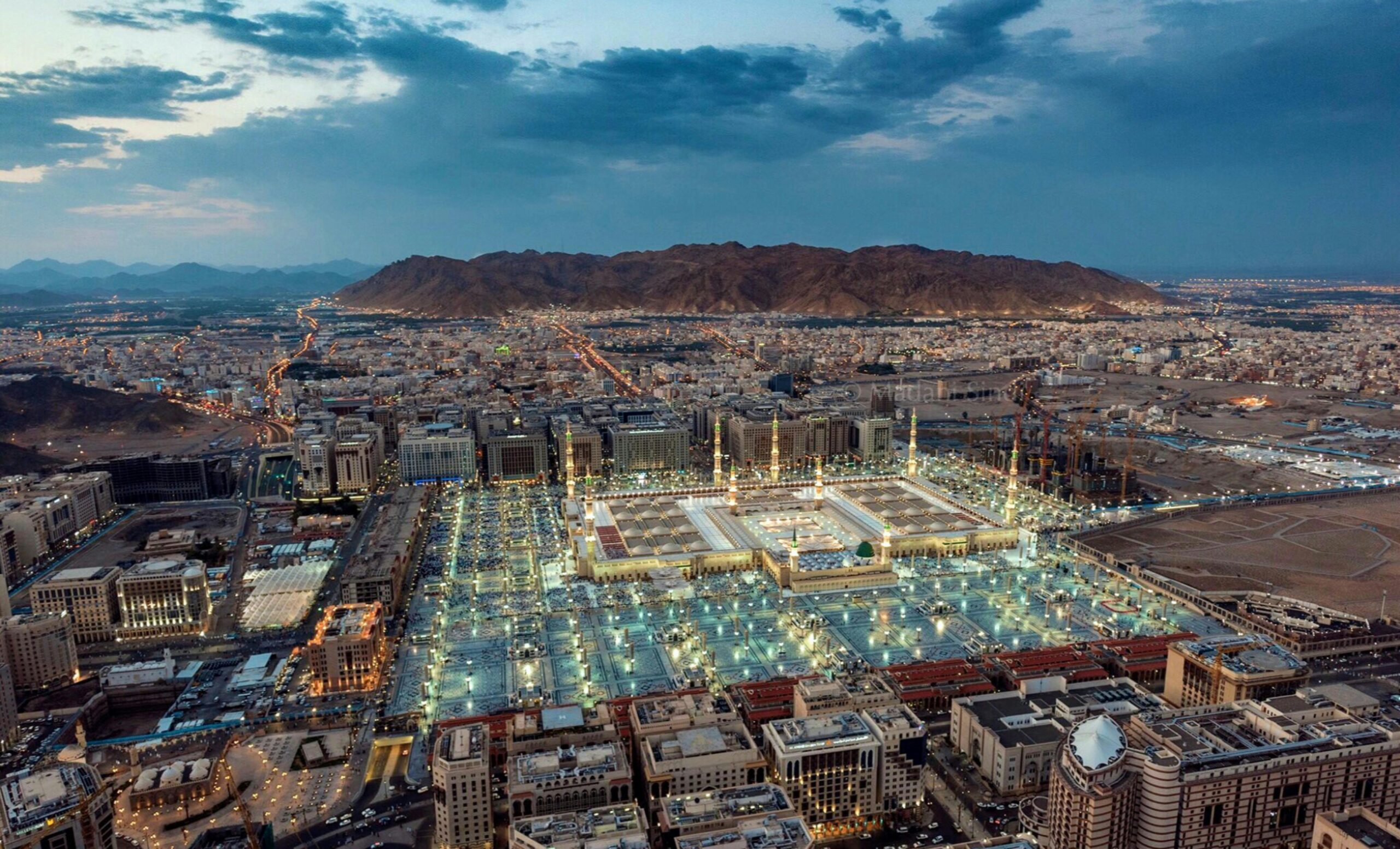 Discover Affordable Holy Trips to Makkah This Season