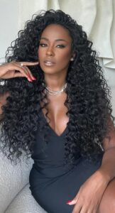Beautiful Look With Curly Hair Wigs