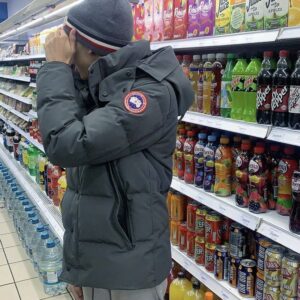 doudoune paragoose Our Story