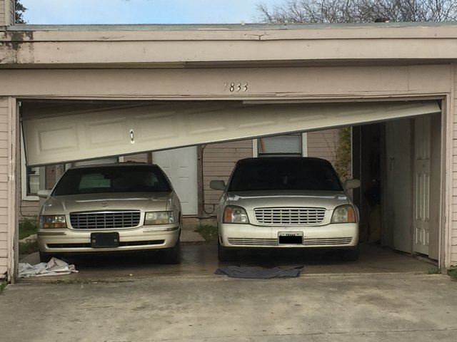 Best Same Day Garage Door Services in Cheyenne – Book Now