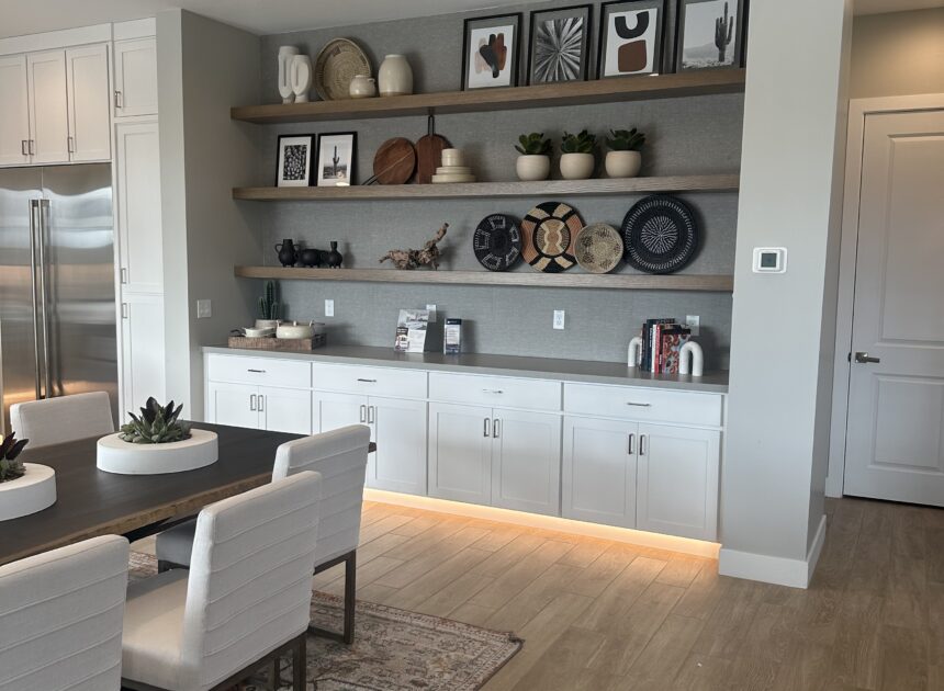 Kitchen Cabinets Show Low: Custom Cabinet Solutions for Beautiful and Functional Kitchens